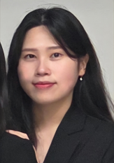 강사 이유나 사진